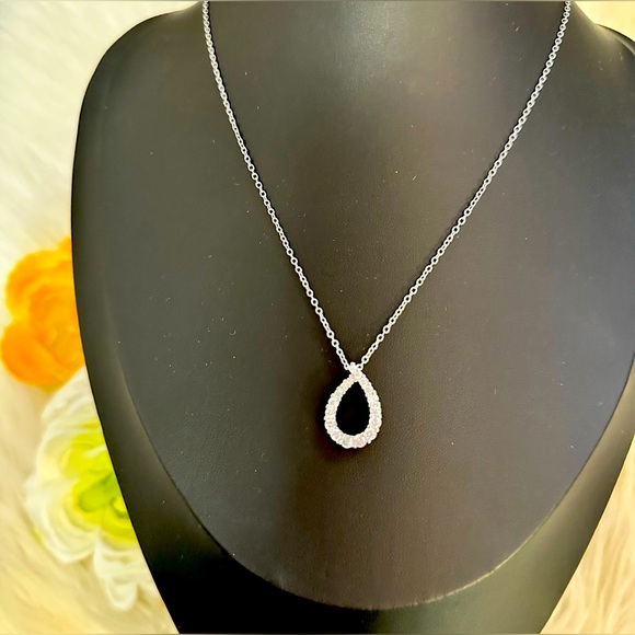Tear Drop Outline Diamond Pendant Necklace NEW! - Picture 3 of 7